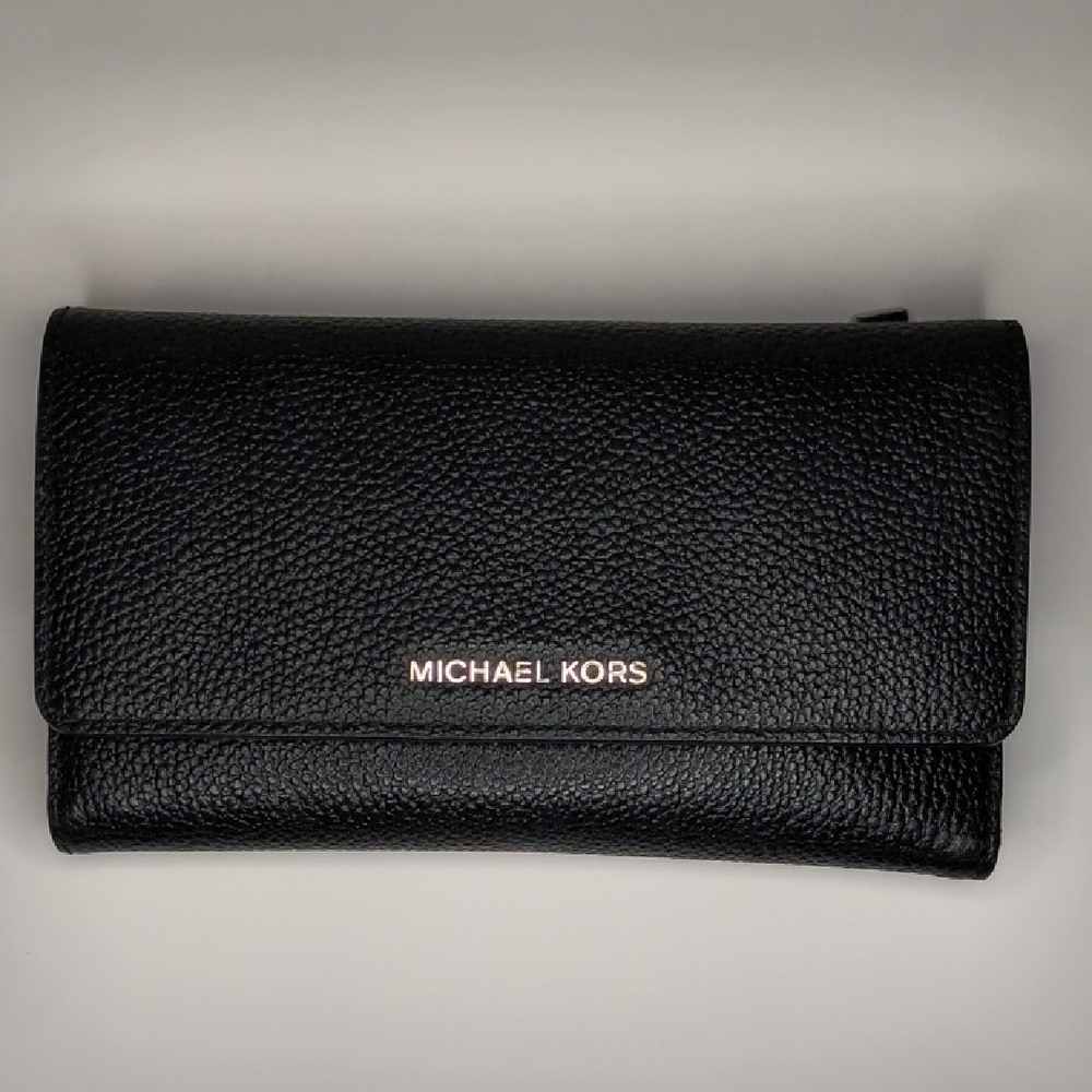 Michael Kors Jet Set Travel Large Trifold Wallet Saffiano Leather - Picture 1 of 7